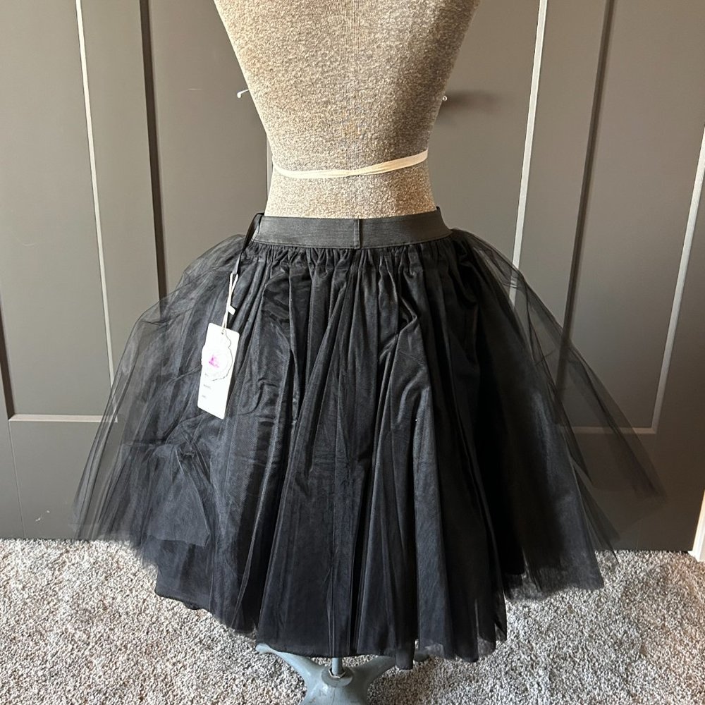 New With Tags WDDL Black Tutu Size Small